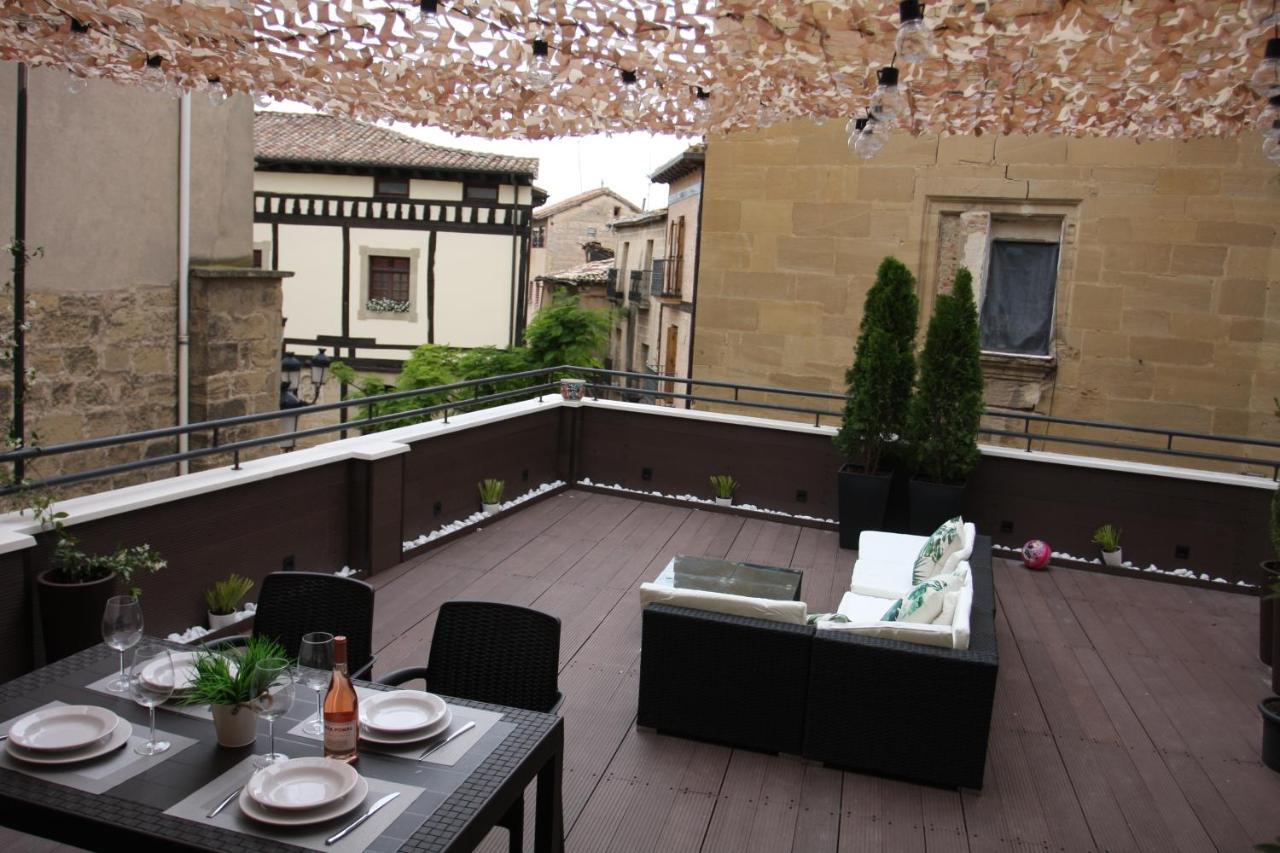Edificio Privado Con Terraza Lägenhet Haro Exteriör bild